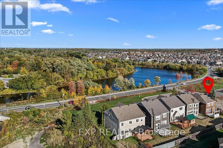 29163517/2498-half-moon-bay-road/half-moon-bay/ottawa/ontario/K2J4H7_2