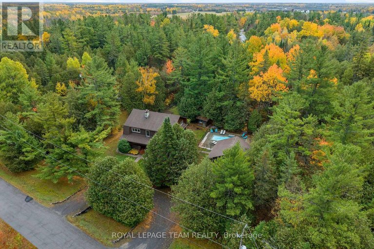 29441818/9-hubertine-gate/remainder-of-stittsville-area/ottawa/ontario/K2S1S5_94