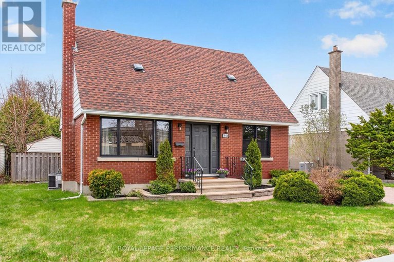 29685309/1948-othello-avenue/elmvale-acresurbandale/ottawa/ontario/K1G2A4_1