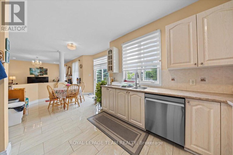 28500865/12-sunvale-way/barrhaven-east/ottawa/ontario/K2G6Y2_22