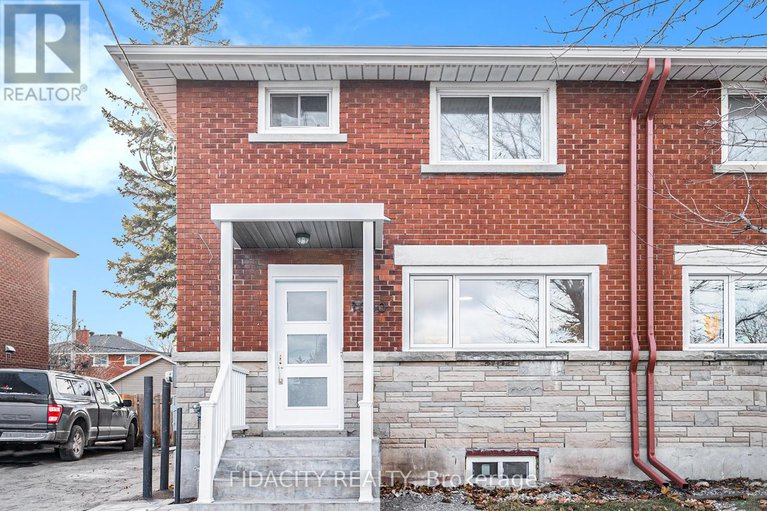 28516012/1030-maitland-avenue/braemar-park/ottawa/ontario/K2C2B6_1