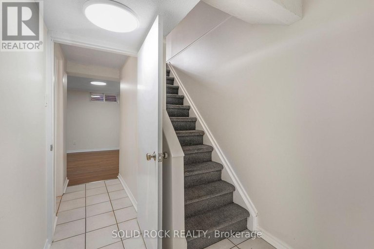 28982760/1394-lassiter-terrace/beaconwood/ottawa/ontario/K1J8N3_21