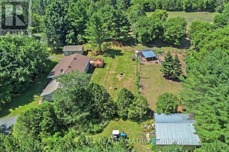 28633840/21111-concession-rd-8-road/south-glengarry-lancaster-twp/south-glengarry/ontario/K0C1L0_22
