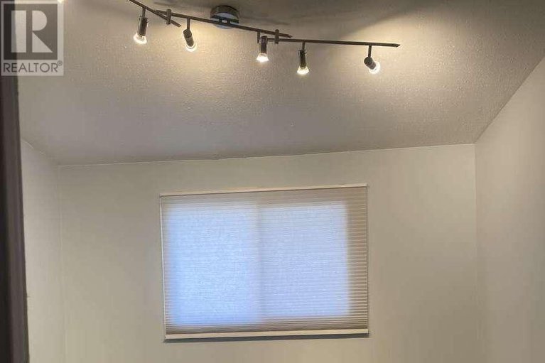 28424969/246-romulus-private/carson-meadows/ottawa/ontario/K1K3Y2_31