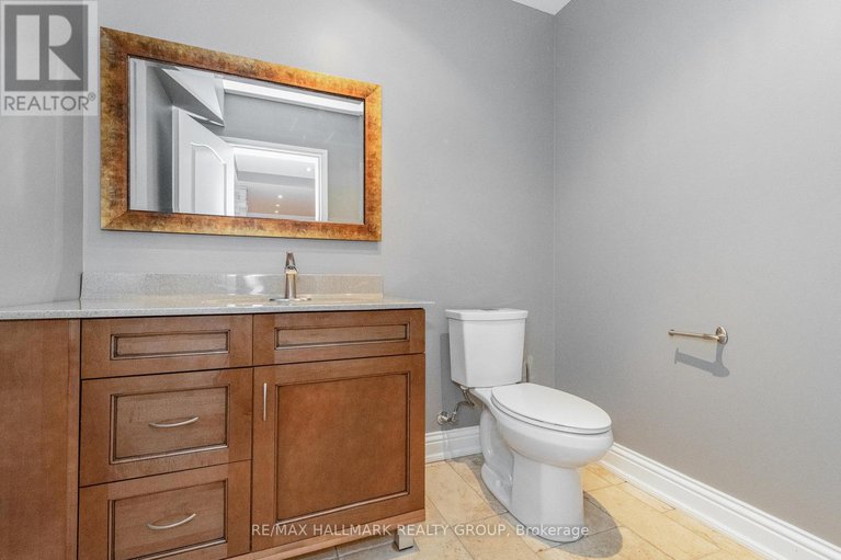 29381192/5800-queenscourt-crescent/manotick-east-to-manotick-station/ottawa/ontario/K4M1K3_48