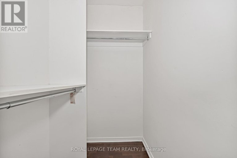 28889910/b-250-meilleur-private/vanier/ottawa/ontario/K1L0A3_22