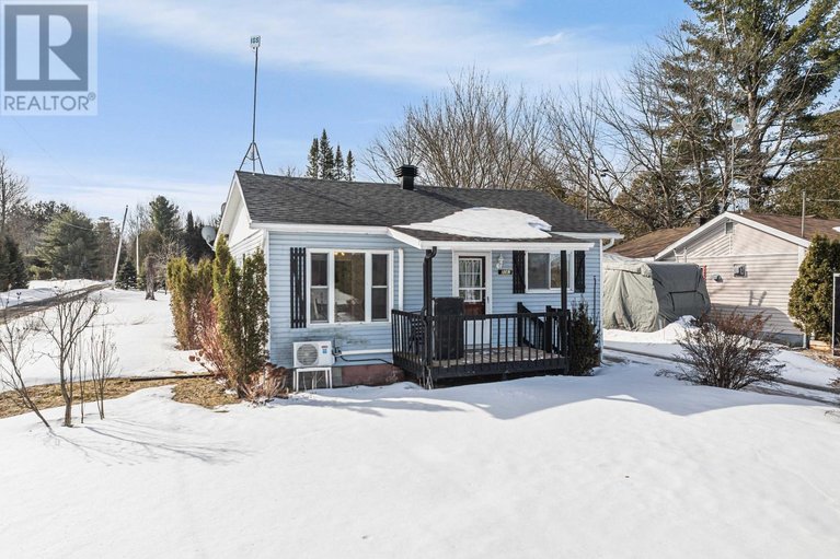 29504497/2082-sandy-hill-road/lorignal/champlain/ontario/K0B1K0_6