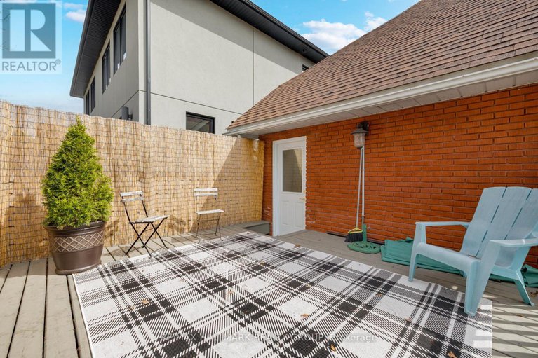 29014549/1-iona-street/ottawa-west/ottawa/ontario/K1Y3L6_38