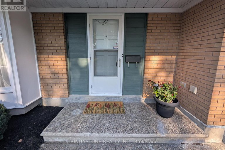 28799325/7-pulford-crescent/bayshore/ottawa/ontario/K2B6L6_3