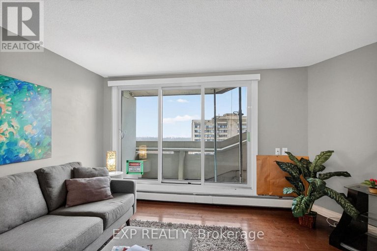 29618054/2009-1171-ambleside-drive/woodroffe/ottawa/ontario/K2B8E1_22