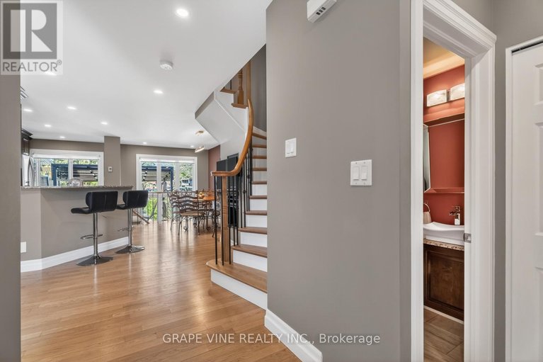 29672102/142-college-circle/castle-heights/ottawa/ontario/K1K4S1_5