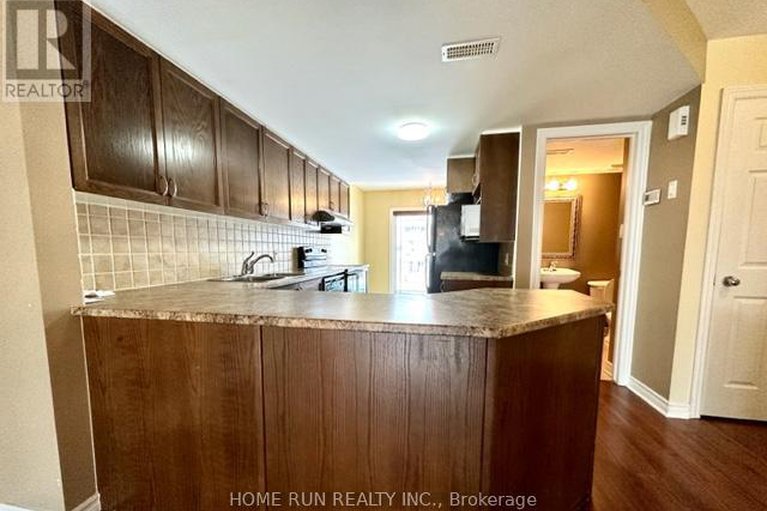 28796703/280-paseo-private/centrepointe/ottawa/ontario/K2G3N1_4