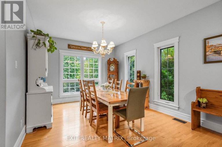 29255062/1736-groves-road/russell-twp/russell/ontario/K4R1E5_7