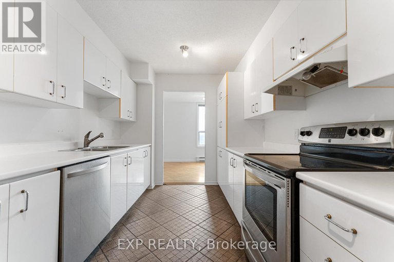 29084712/ph10-215-parkdale-avenue/mechanicsville/ottawa/ontario/K1Y4T8_16