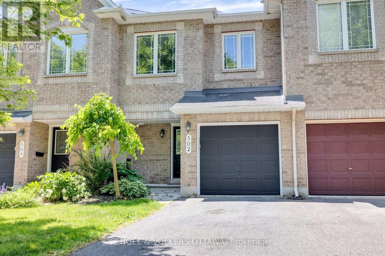28517729/502-woodchase-street/morgans-grantsouth-march/ottawa/ontario/K2W1J4_3