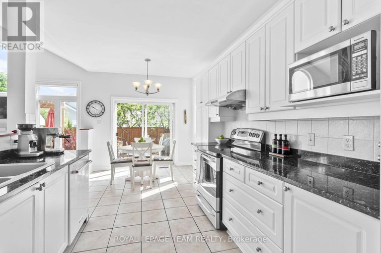 28525095/29-shining-star-circle/stittsville-south/ottawa/ontario/K2S2B4_26