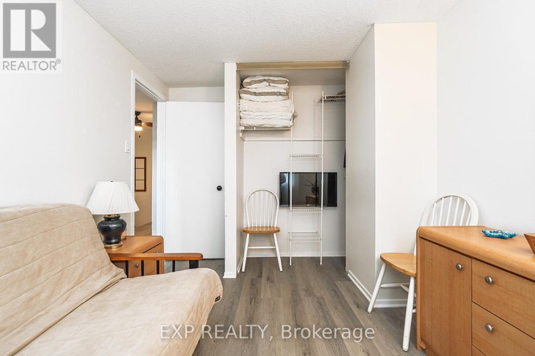 29136902/25-3333-mccarthy-road/hunt-clubwestern-community/ottawa/ontario/K1V9X5_20