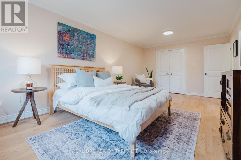 29687993/279-currell-avenue/westborohampton-park/ottawa/ontario/K1Z7J5_22