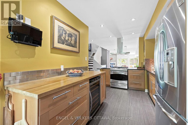 28841163/1-125-springfield-road/lindenlea/ottawa/ontario/K1M1C5_9