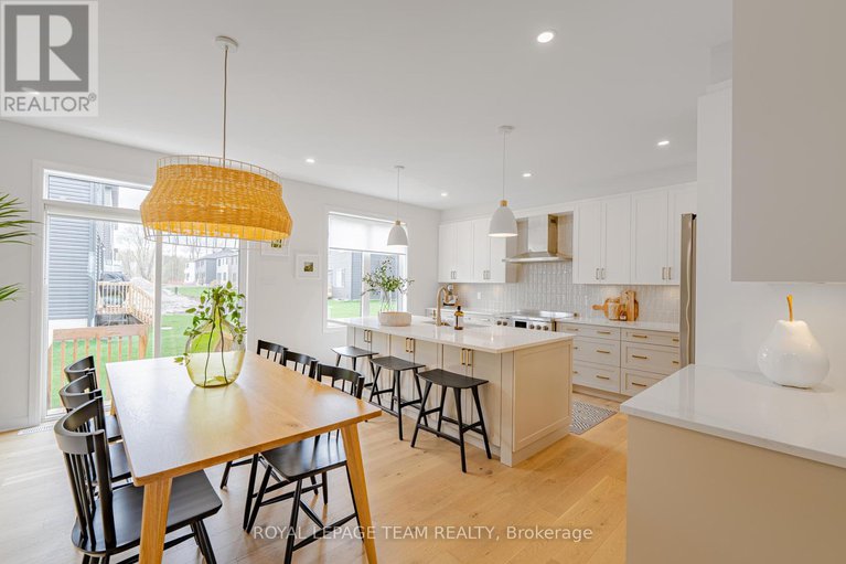 28284259/2055-wanderer-avenue/mahogany-community/ottawa/ontario/K4M0W9_18