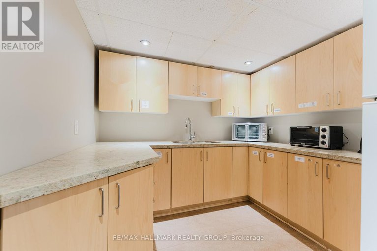 28907121/120-205-bolton-street/lower-townbyward-market/ottawa/ontario/K1N1K7_45