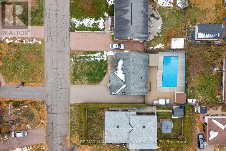 29121387/1208-stanton-road/queensway-terrace-southridgeview/ottawa/ontario/K2C3E2_38