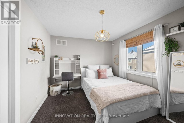 29432296/304-eucalyptus-circle/stittsville-north/ottawa/ontario/K2S0X1_32