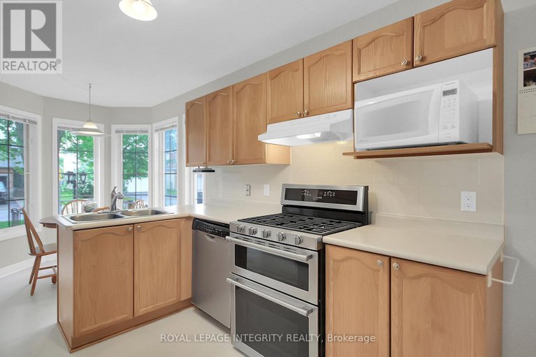 28534994/22-halkirk-avenue/glencairnhazeldean/ottawa/ontario/K2V1B5_14