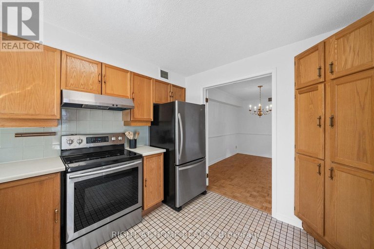 29675645/301-320-crichton-street-n/lindenlea/ottawa/ontario/K1M1W5_19