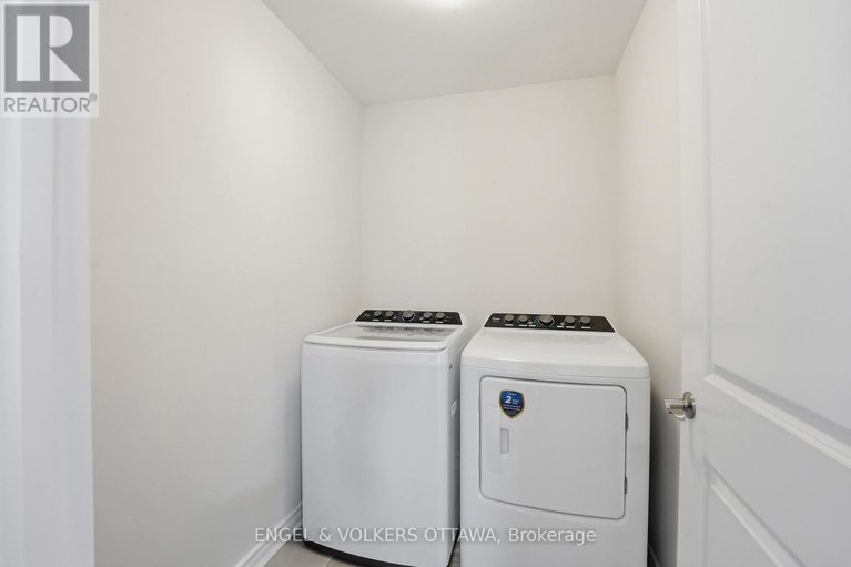 29583763/306-oakmont-drive/north-grenville-twp-kemptville-south/north-grenville/ontario/K0G1J0_24