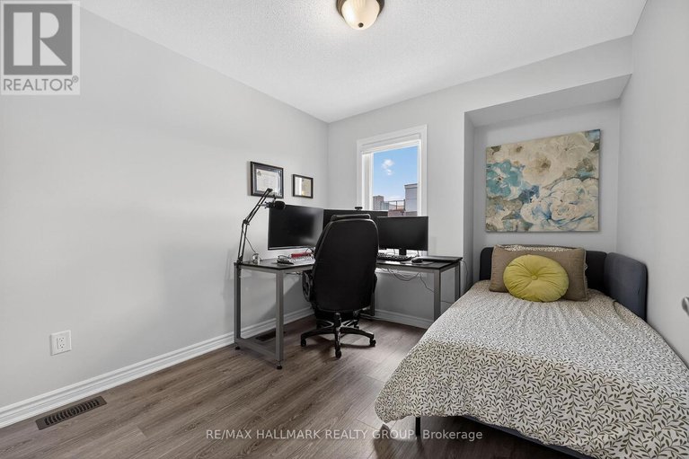 28509446/551-takamose-private/cfb-rockcliffe-and-area/ottawa/ontario/K1K5A5_27