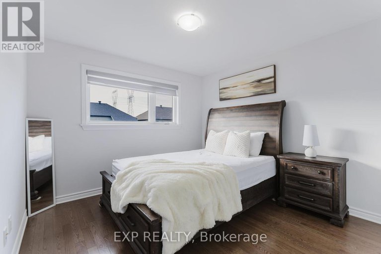 28616631/80-palfrey-way/emerald-meadowstrailwest/ottawa/ontario/K2V0B3_20