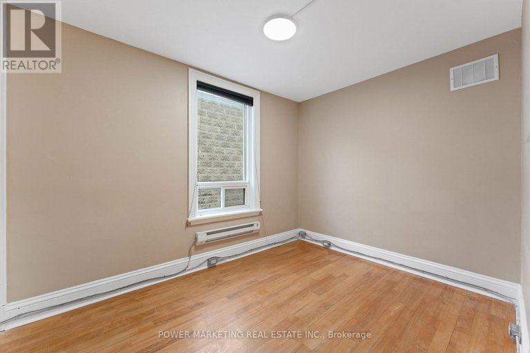 29258986/ab-684-bronson-avenue/west-centre-town/ottawa/ontario/K1S4E9_12