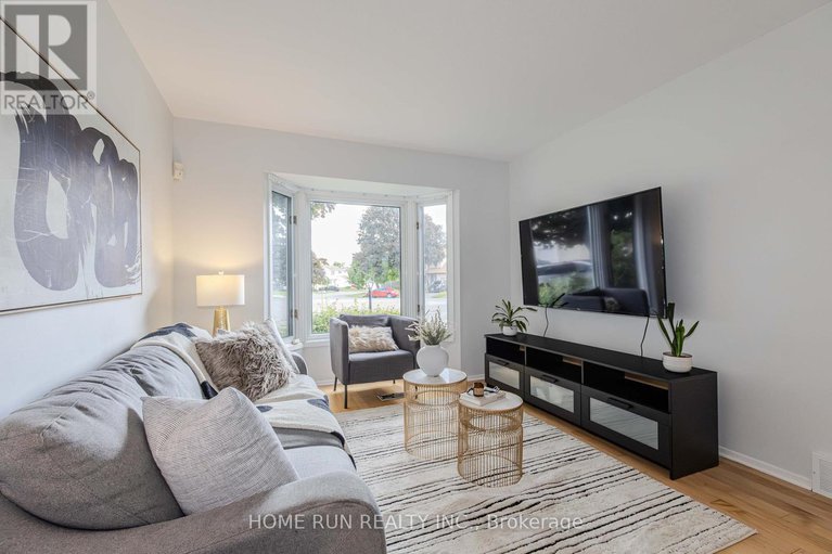 28636833/30-turret-court/glencairnhazeldean/ottawa/ontario/K2L2L1_8