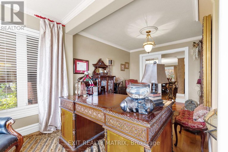 29019444/1100-moffatt-drive/cumberland-ridge/ottawa/ontario/K4C1B7_22