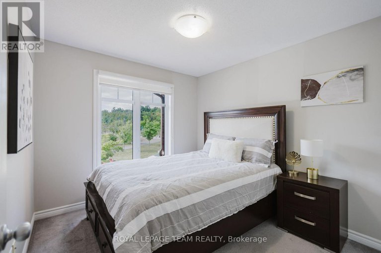 28866430/121-mancini-way/strandherd/ottawa/ontario/K2J5X3_25