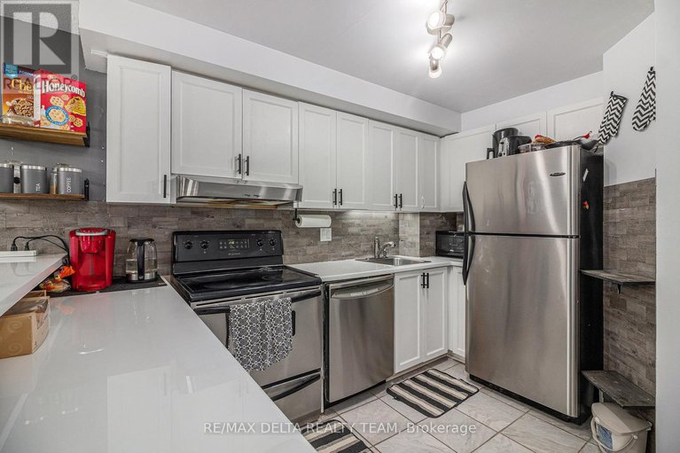 28052434/a-6704-jeanne-darc-boulevard/convent-glen-north/ottawa/ontario/K1C6E9_17