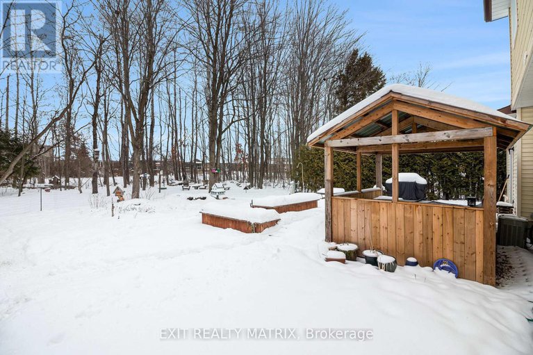 29256598/159-dunlop-crescent/village-of-russell/russell/ontario/K4R1B3_31