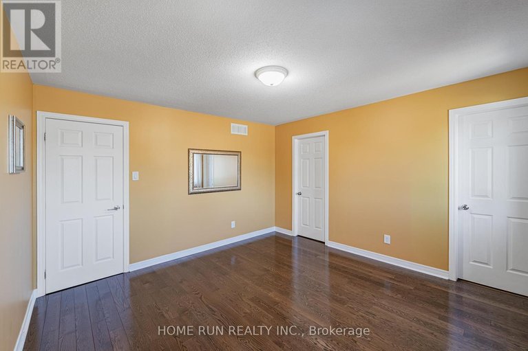 29644930/5-thunderbird-crescent/bridlewood/ottawa/ontario/K2M2H4_26