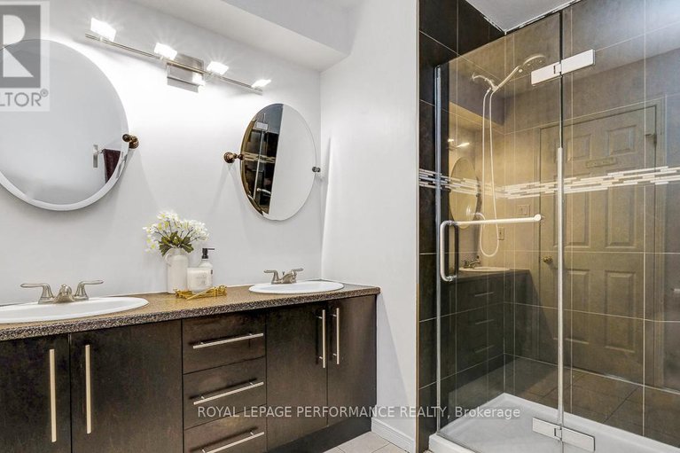 29619471/2d-4-columbus-avenue/overbrook/ottawa/ontario/K1K1R3_31