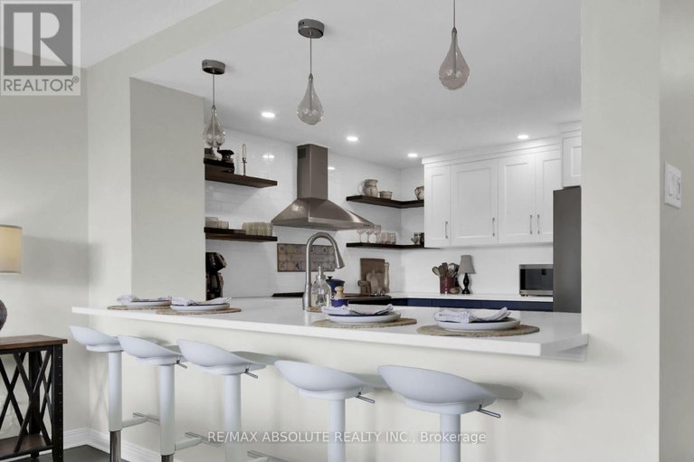 28855945/302-446-gilmour-street/ottawa-centre/ottawa/ontario/K2P0R8_15