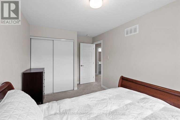 28910286/504-flagstaff-drive/half-moon-bay/ottawa/ontario/K2J6T5_23