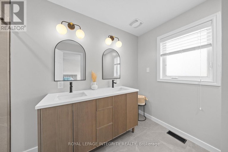 29597010/356-ravenswood-way/avalon-east/ottawa/ontario/K4A0R8_22