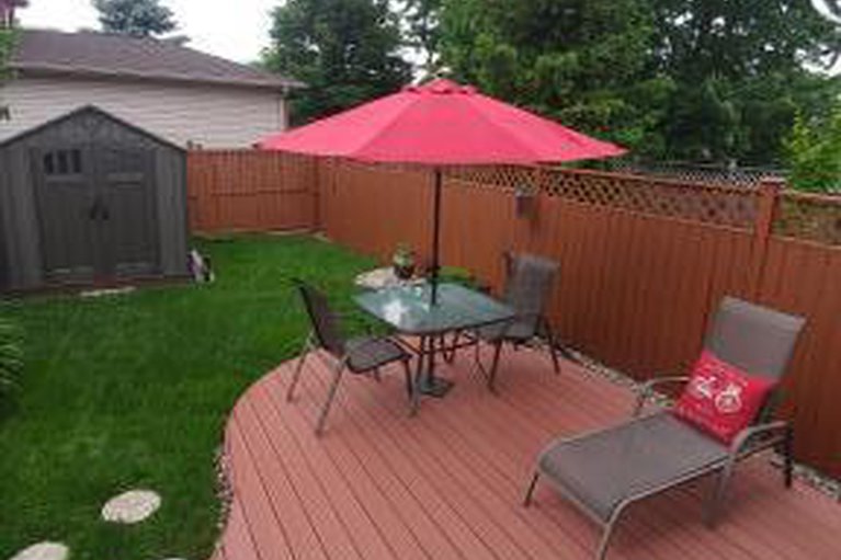 28797626/1315-silvestri-crescent/carson-grove/ottawa/ontario/K1J1E8_24