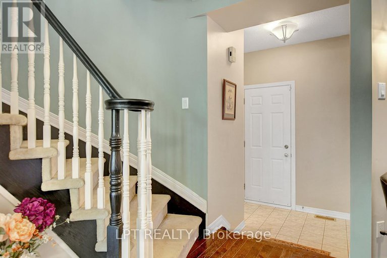 29018996/204-forestglade-crescent/hunt-club-park/ottawa/ontario/K1G6A7_5