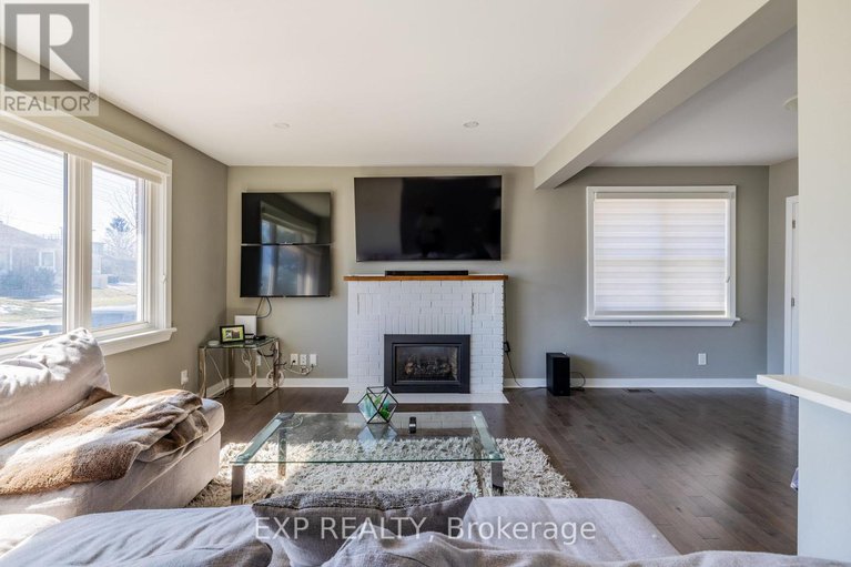 28561738/35-withrow-avenue/meadowlandsst-claire-gardens/ottawa/ontario/K2G2H7_7