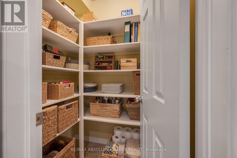 29104247/134-parkrose-private/chatelaine-village/ottawa/ontario/K4A0N8_13