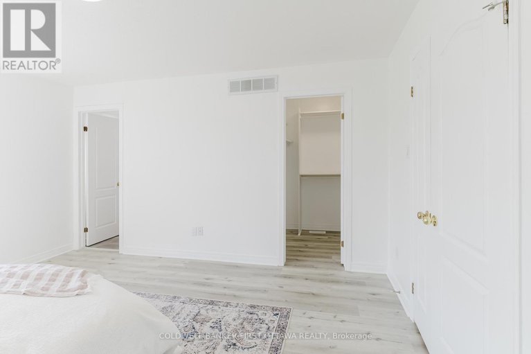 28463814/204-windhurst-drive/barrhaven-east/ottawa/ontario/K2G6H9_26