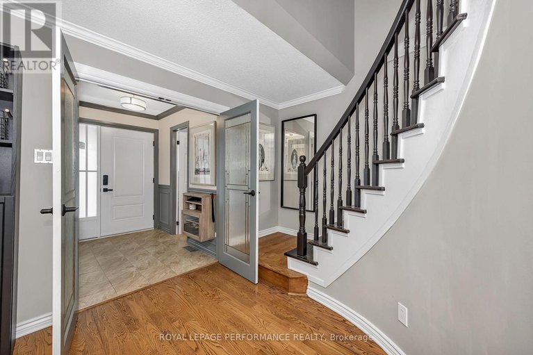 29378492/81-saddle-crescent/hunt-club-park/ottawa/ontario/K1G5L3_7