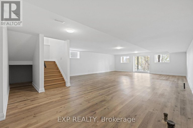 29048674/6817-notre-dame-street/chateauneuf/ottawa/ontario/K1C1H4_25